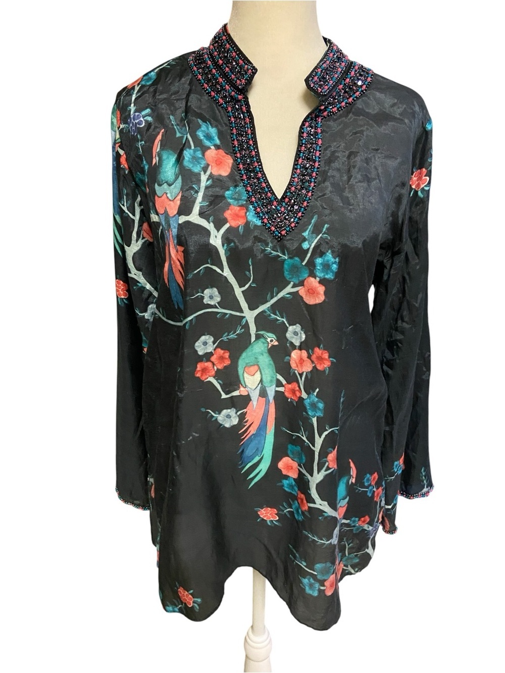 Bella Tu Embellished V-Neck Tunic Blouse Tropical Floral Black Size M Cruisewear
